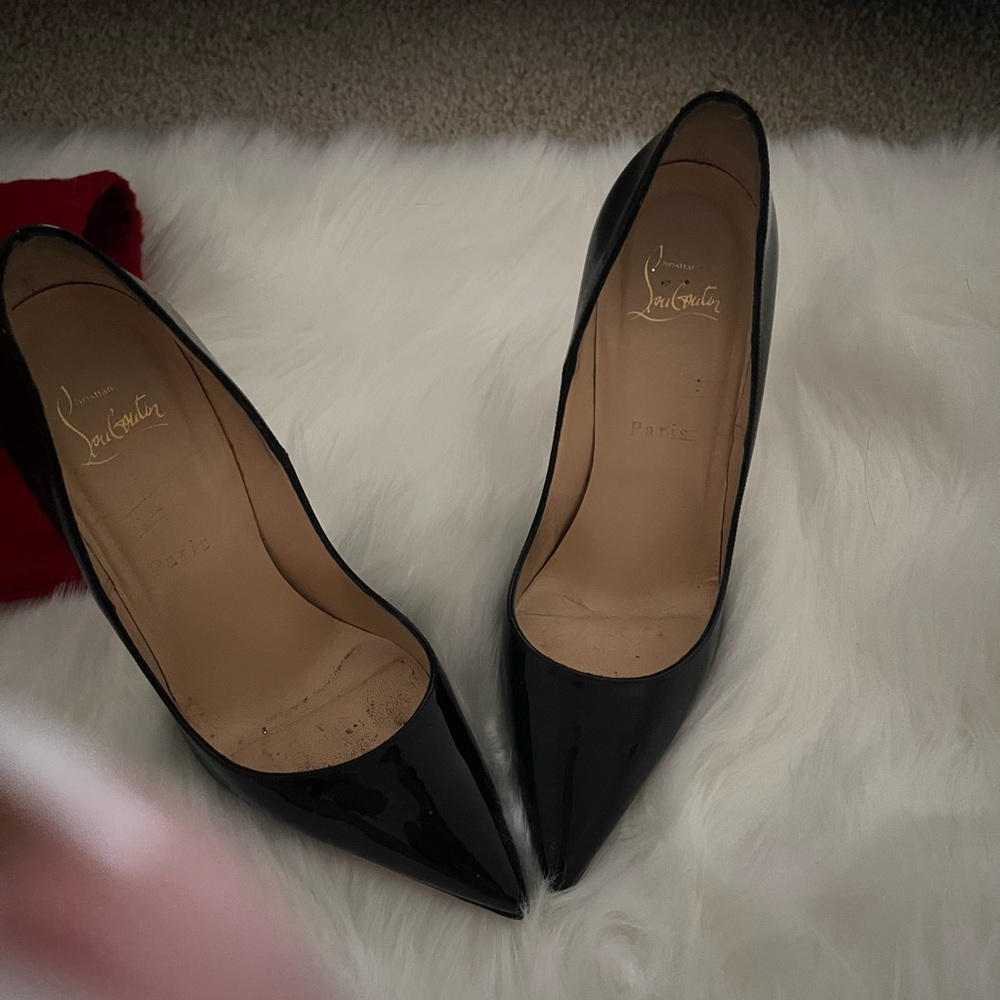 Christian Louboutin So Kate